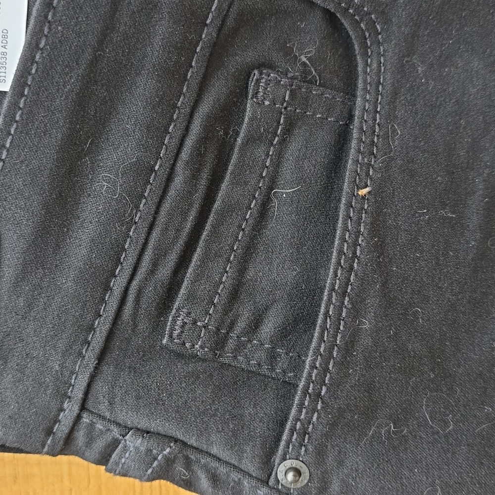 Signature Gold Levi Strauss Black Mid Rise Skinny Jeans 10S ** - Picture 5 of 7